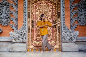 Darin Lehman Krishna Door