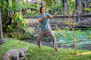 Darin Qigong Flow Yoga Instructor
